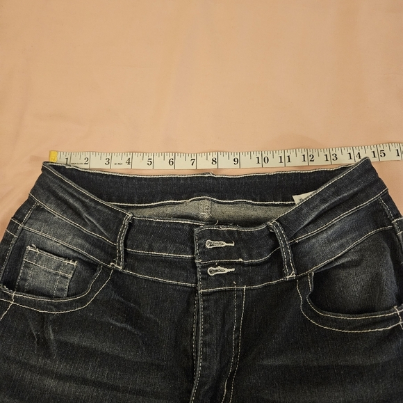 Dark Blue Jeans with Embroidered Pockets Size XL‎ - Picture 4 of 7